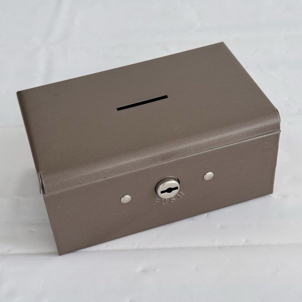 Vtg Small Brown Metal Key Lock Security Coin Cash Bank Safe Box w KEY 5.5 x 3.25